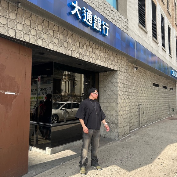 MEET YOUR POSHER, WELCOME EVERYONE MY NAME IS JUNIOR - Picture 4 of 7